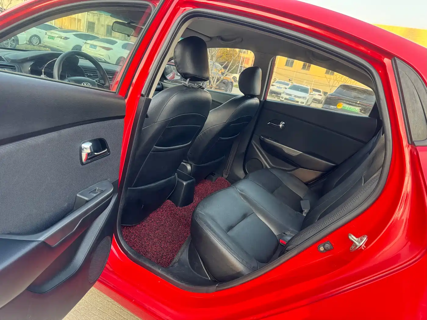 Kia K2 2012 Sedan 1.4L AT TOP Commemorative Edition фото 9