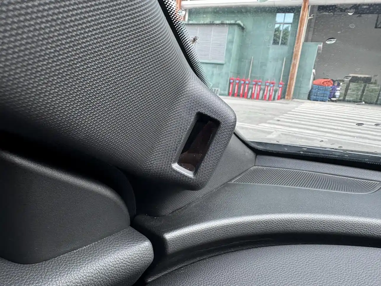 GAC Trumpchi Trumpchi Emkoo 2022 270T DCT J16 R-style Track Edition фото 14