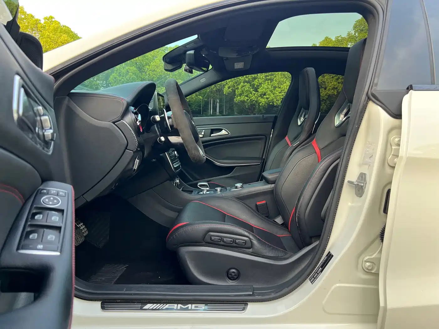 Mercedes-Benz CLA AMG 2017 AMG CLA 45 4MATIC фото 7