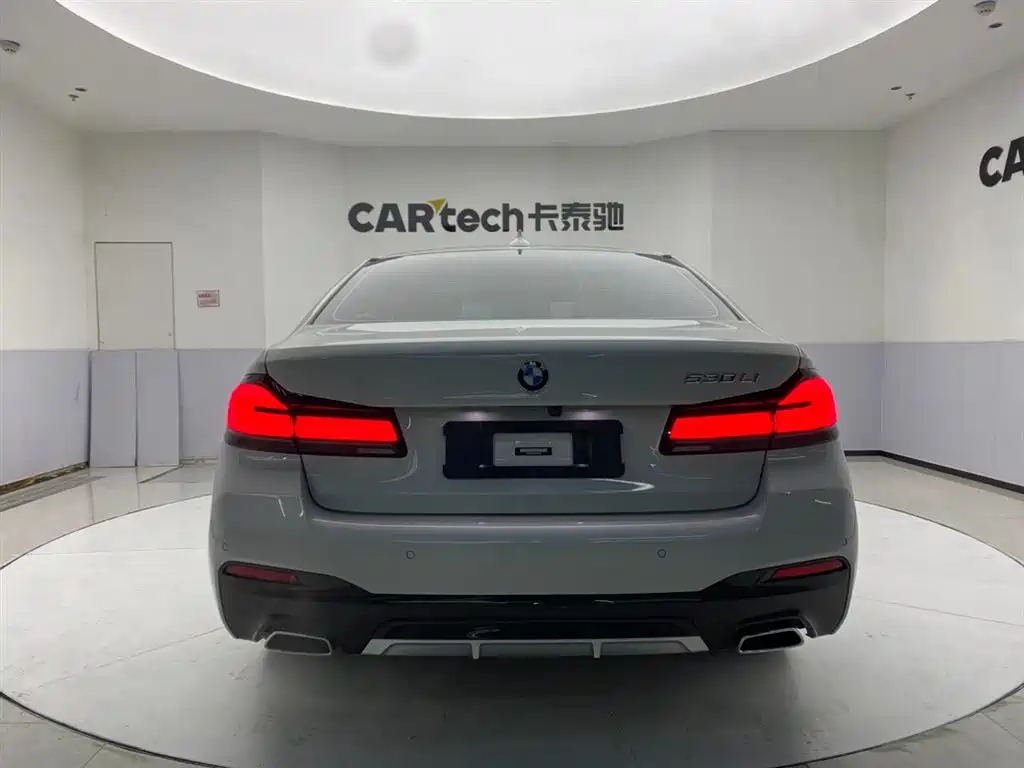 BMW 5 Series 2022 Facelift 530Li Leading M Sport Package фото 6