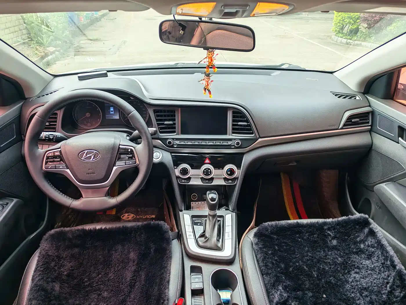 Hyundai Elantra 2020 1.5L CVT Smart Style·Elite фото 5