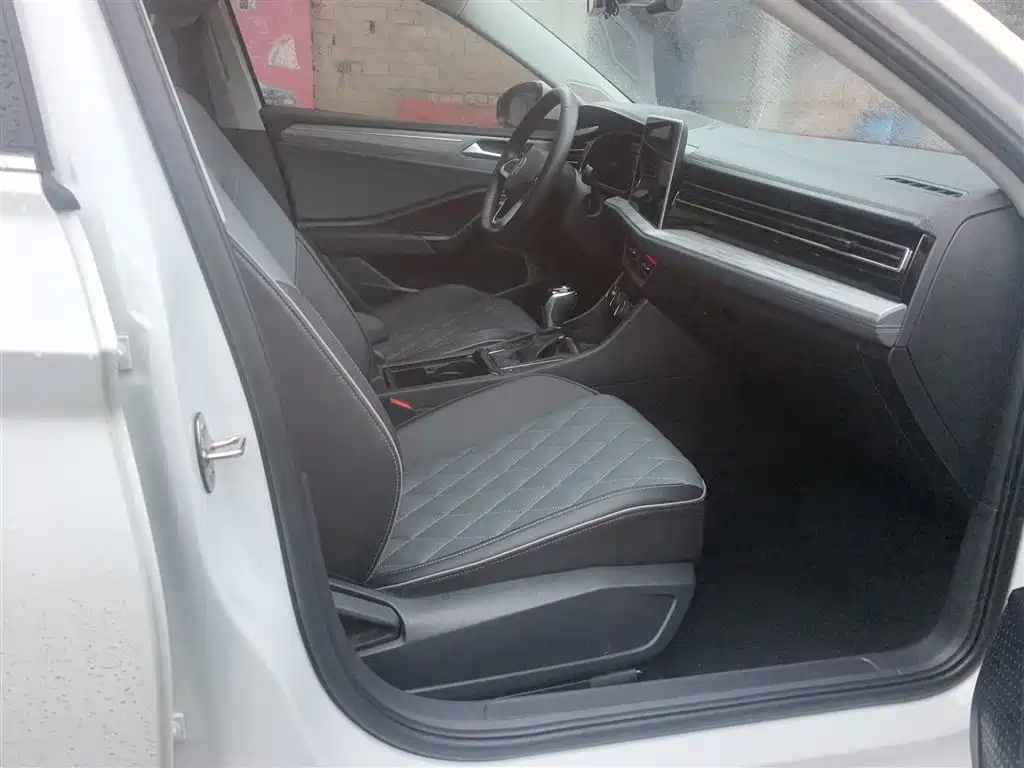 Volkswagen Sagitar 2023 300TSI DSG Surpassing Edition фото 25