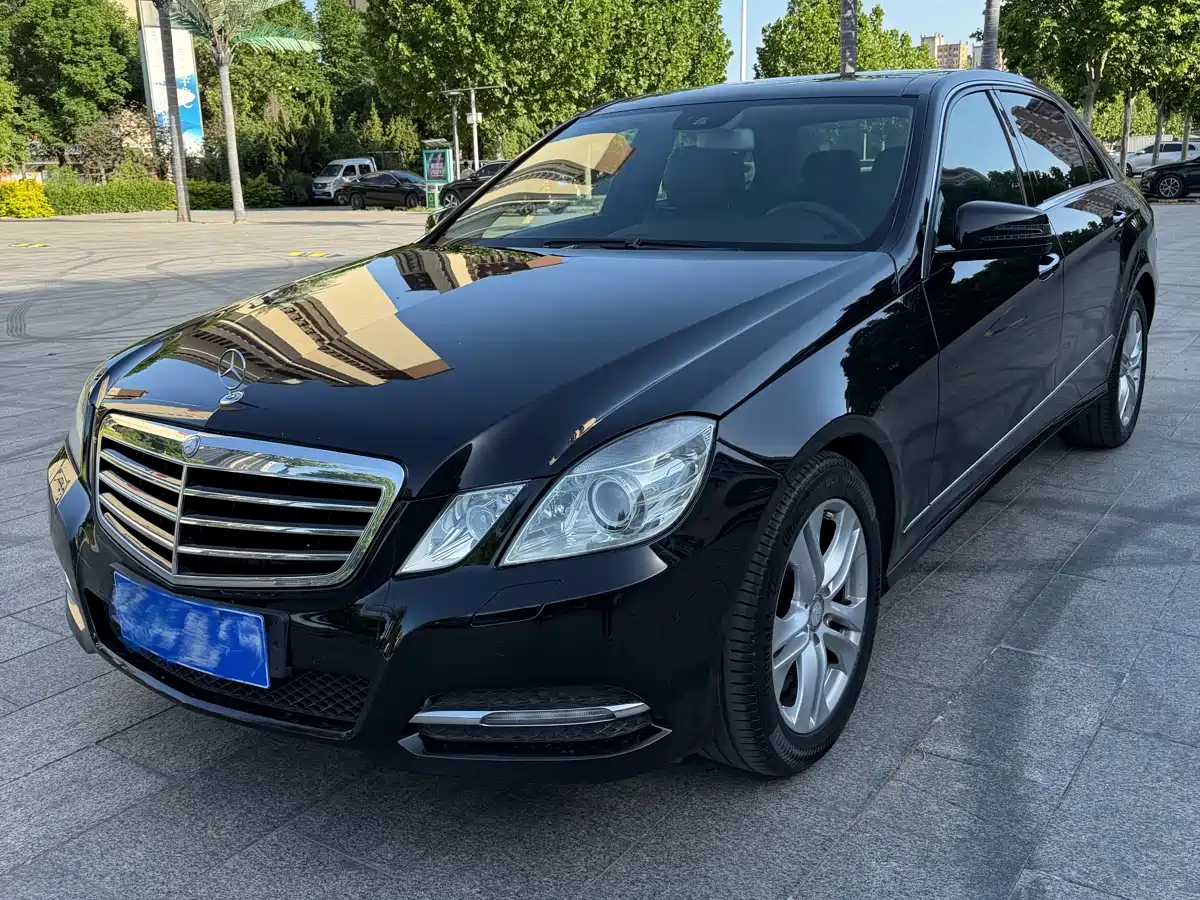 Mercedes-Benz E-Class 2012 E 300 L Fashion