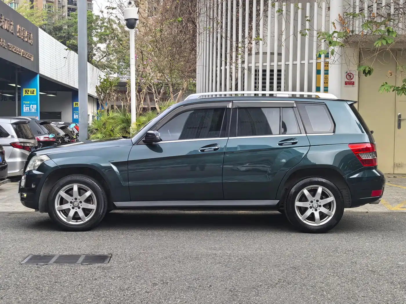 Mercedes-Benz GLK-Class (Import) 2010 GLK 300 4MATIC Fashion фото 5