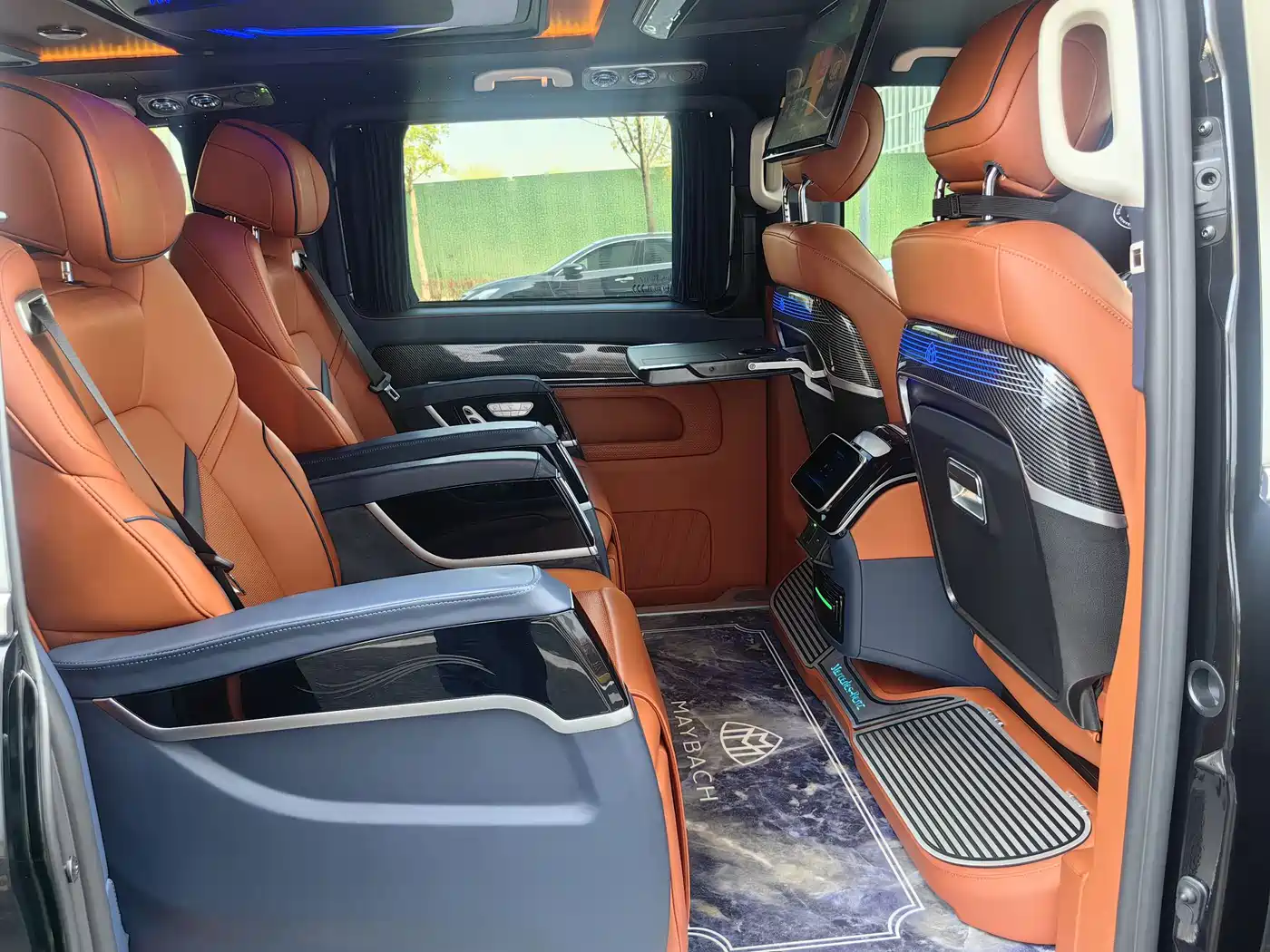 Mercedes-Benz Vito 2023 2.0T Elite 7-Seater фото 20