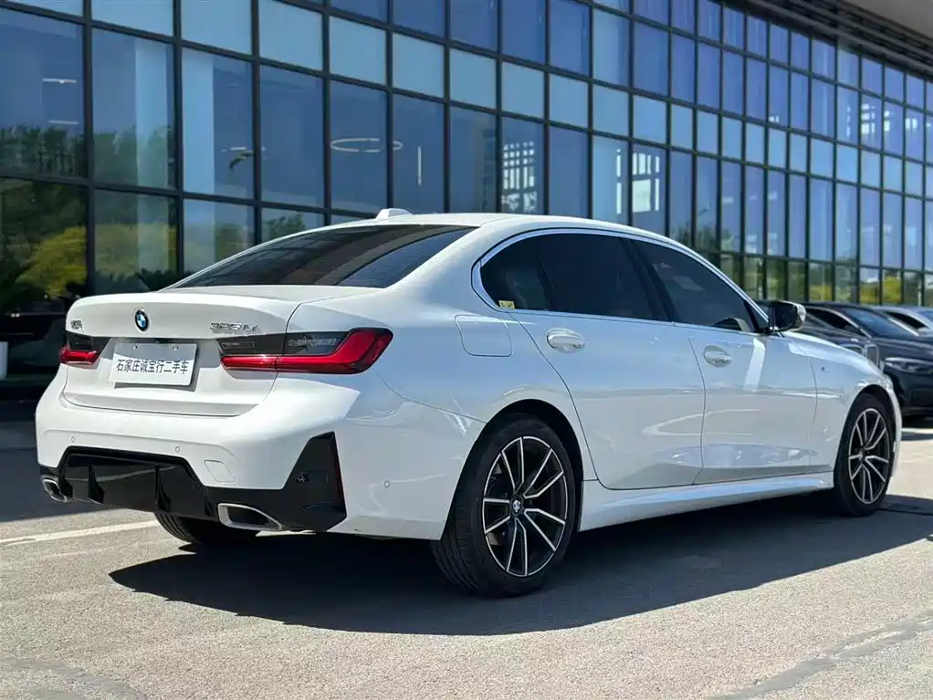 BMW 3 Series 2025 325Li M Sport Package фото 6