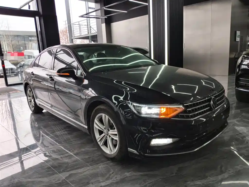 Volkswagen Magotan 2025 Popular Edition 280TSI DSG Comfort фото 22