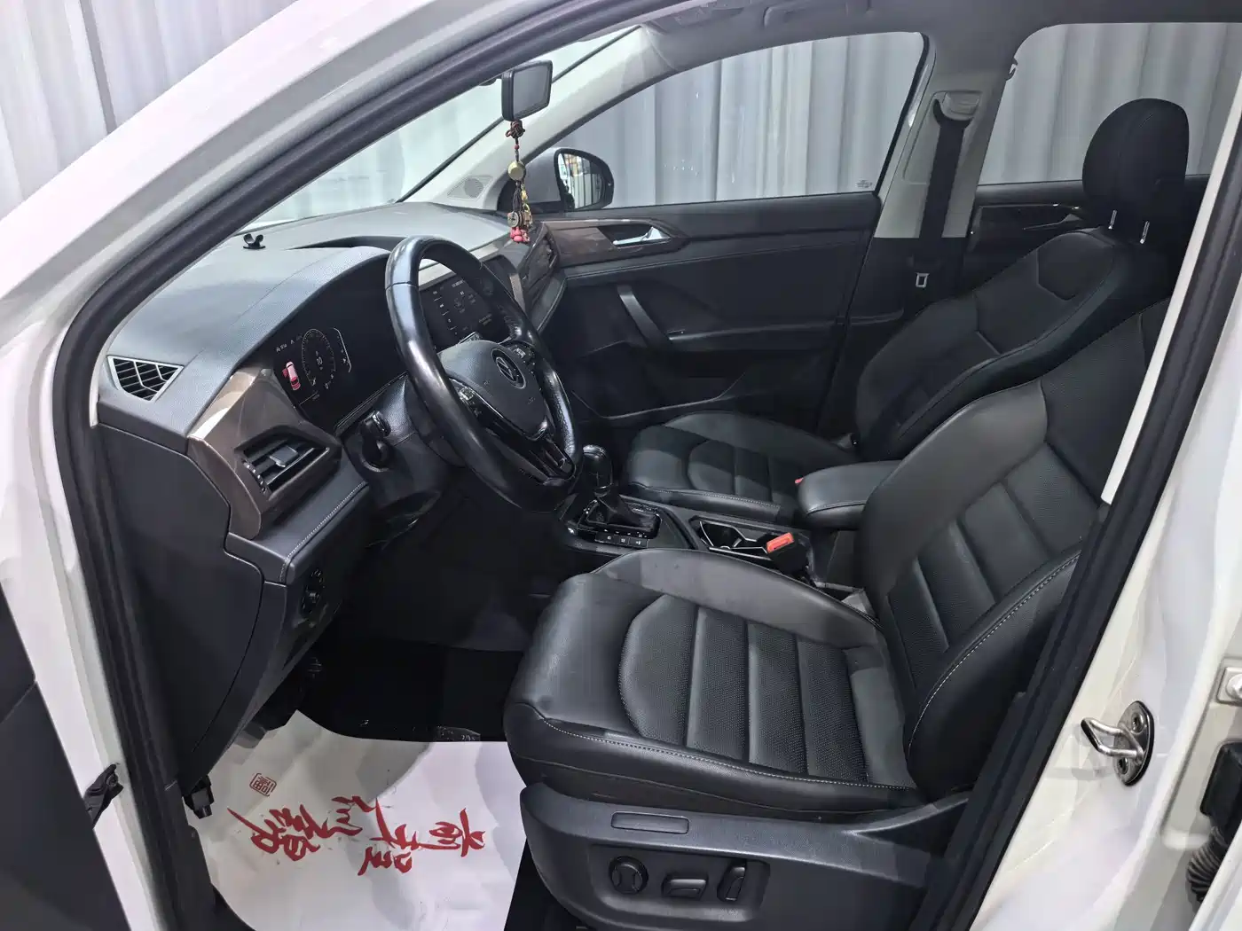Volkswagen Tharu, миниатюра 18