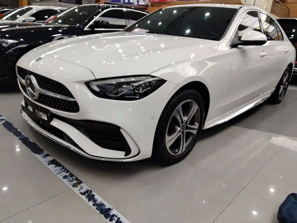 MERCEDES-BENZ CLASS C