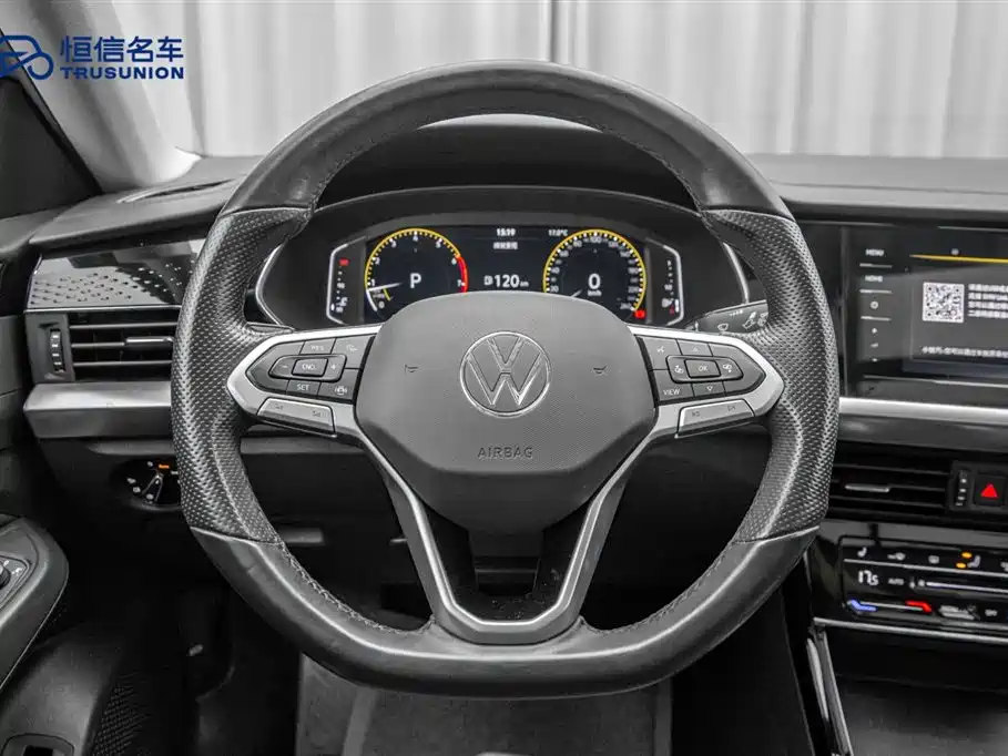 Volkswagen Passat 2022 330TSI Starlight Elite Edition фото 17