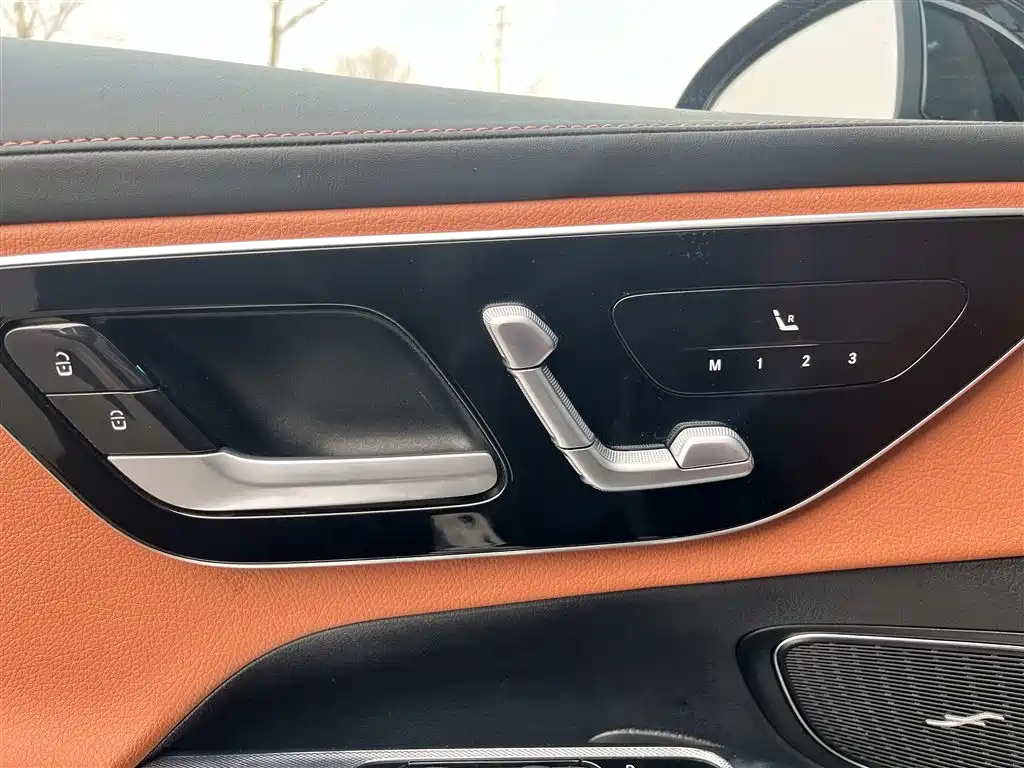 Mercedes-Benz GLC New Energy 2025 350 e L 4MATIC Collector's Edition фото 9
