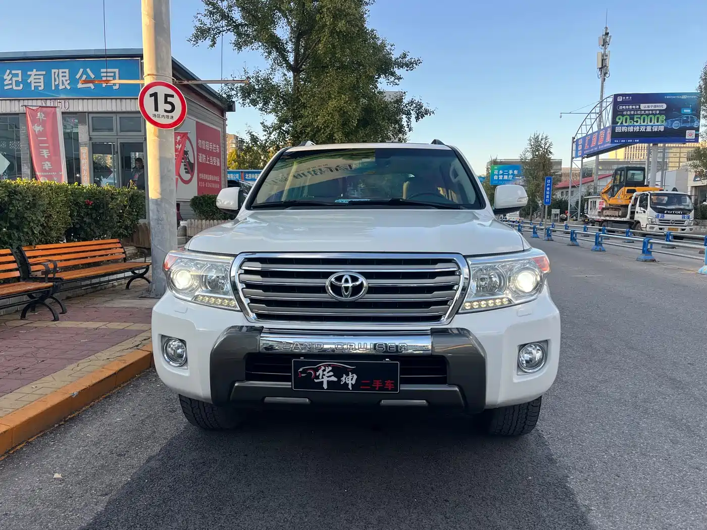 Toyota Land Cruiser 2012 4.0L Automatic VX фото 11