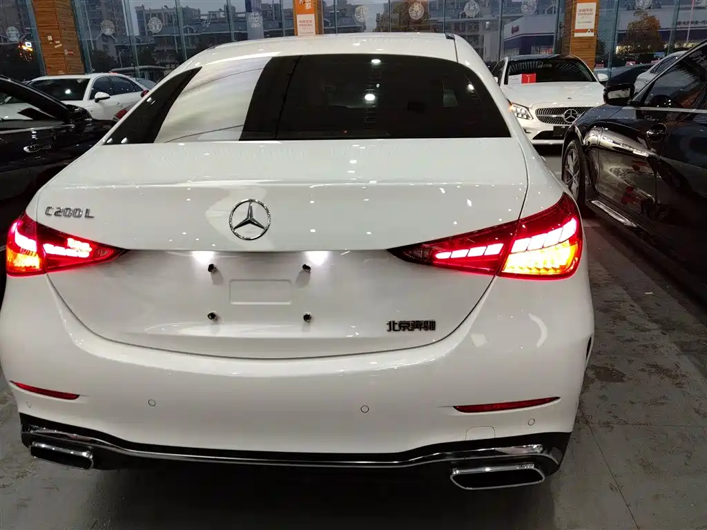 MERCEDES-BENZ CLASS C