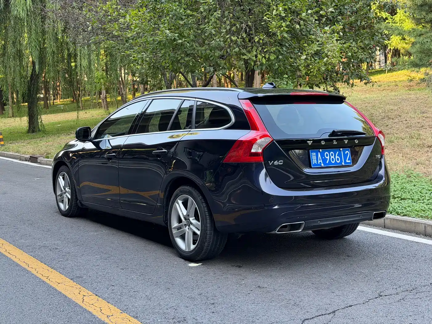 Volvo V60 2016 2017 T5 Zhi Ya Edition China V