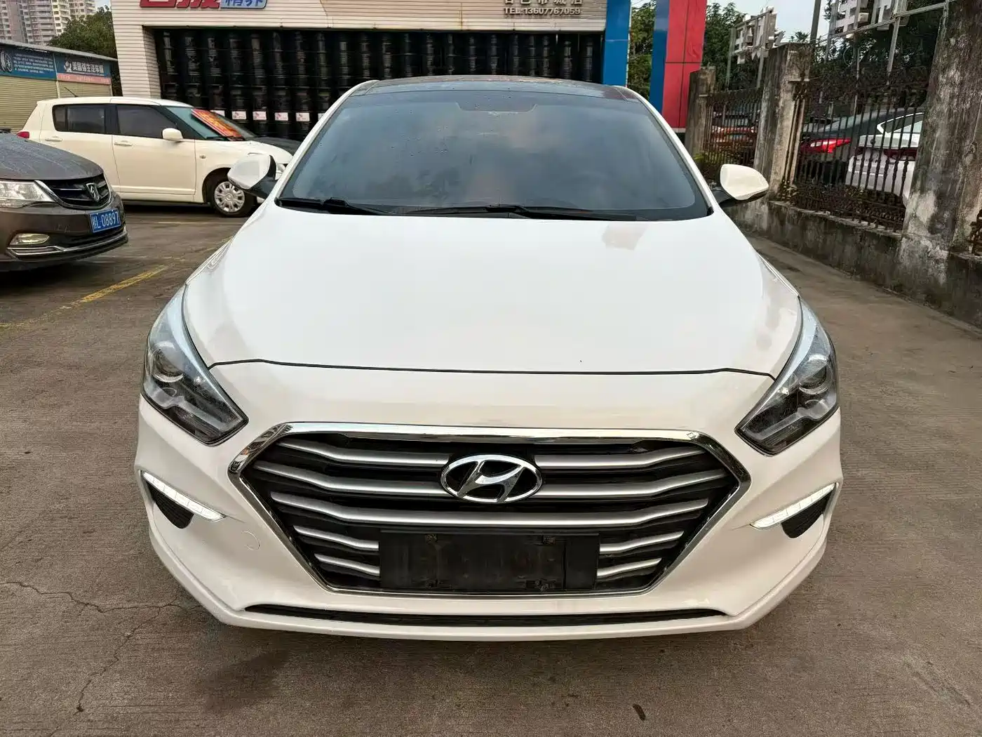 HYUNDAI NAME PICTURE