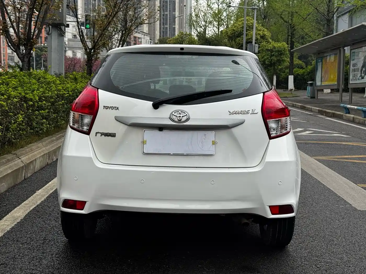 Toyota YARiS L Zhi Xuan 2015 1.5G Auto Sunroof Special Edition фото 23