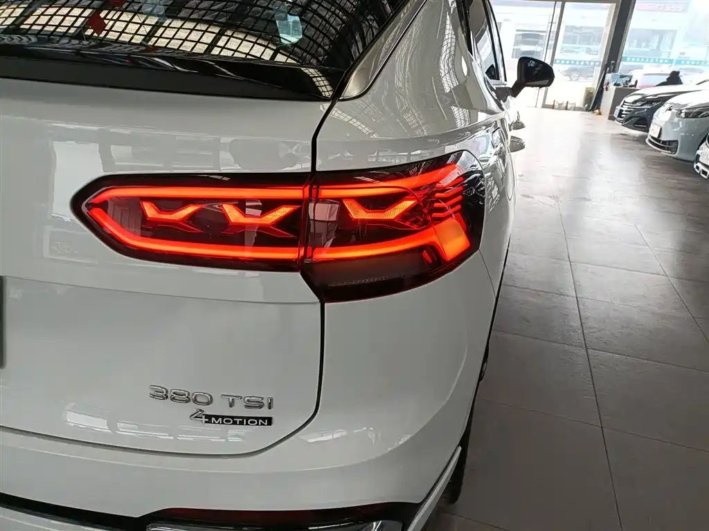 Volkswagen Tayron X 2020 380TSI 4WD Flagship Smart Edition фото 24