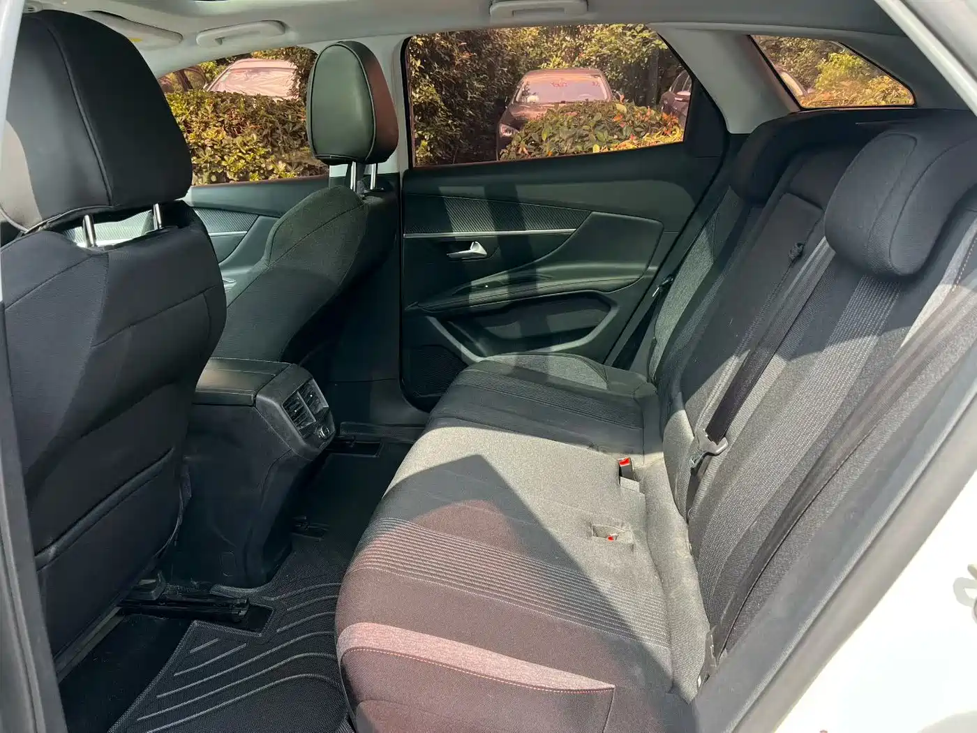 Фото 5 - Peugeot 4008