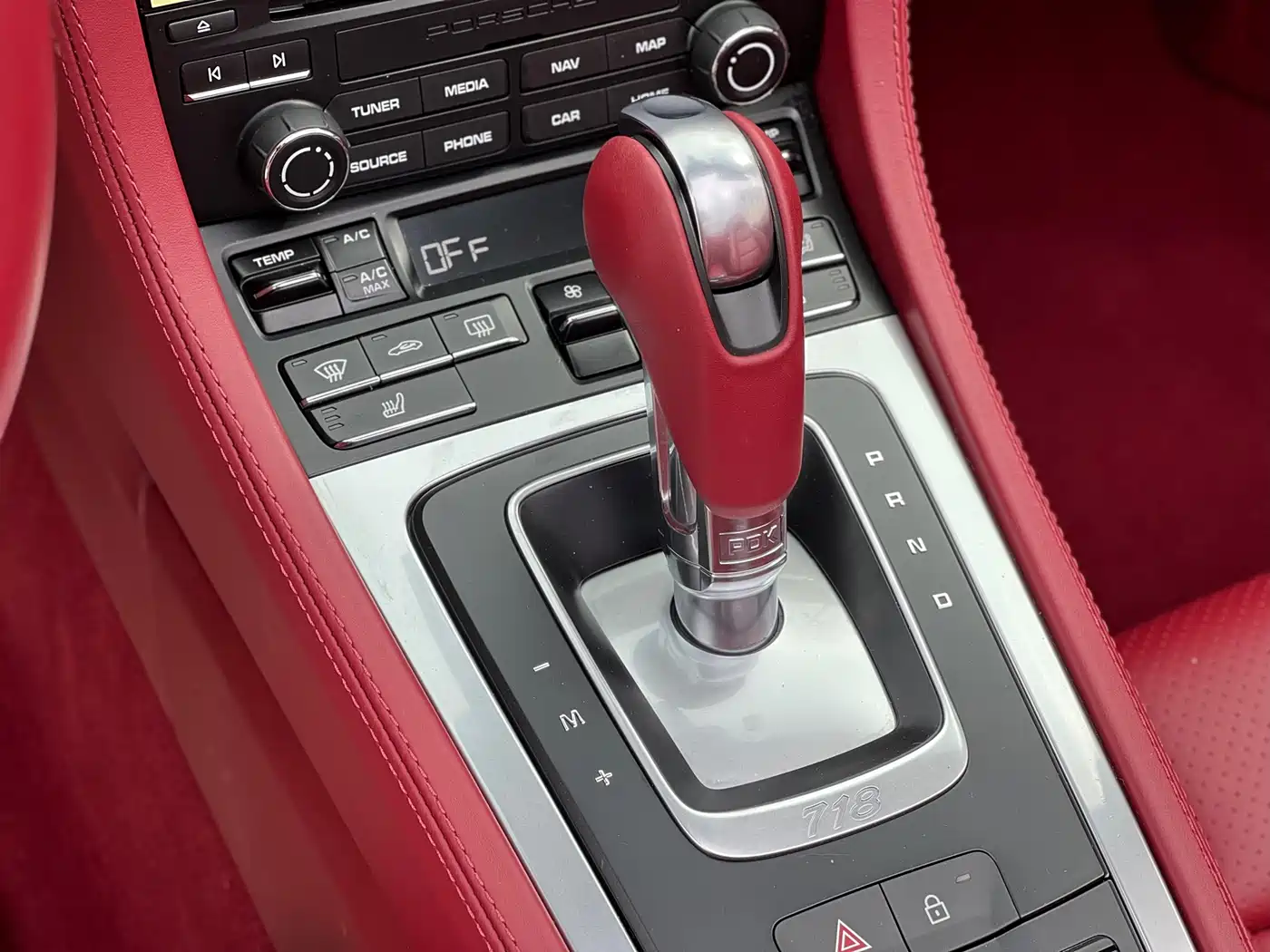 Porsche 718 2020 Boxster 2.0T фото 18