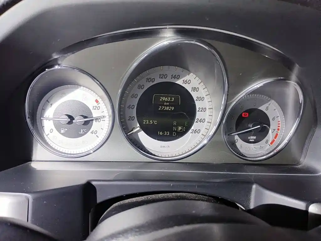 Photo 4 - Mercedes-Benz GLK-Class