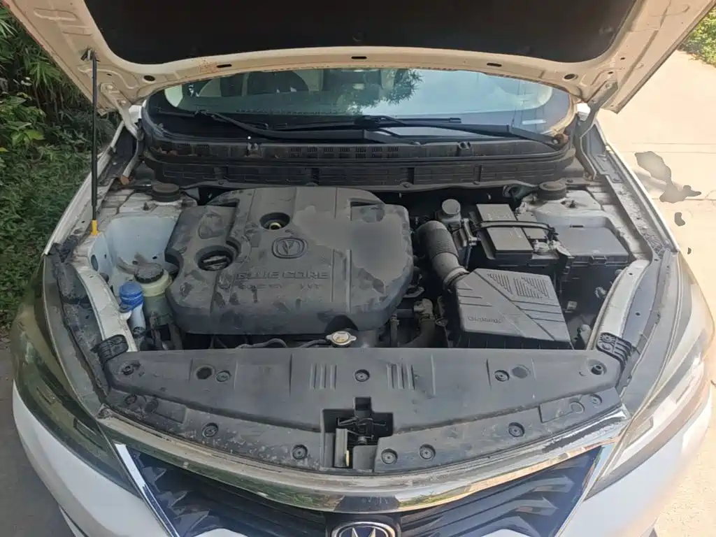 Changan Yuexiang V7 2018 2016 1.6L Manual Joy Version China V