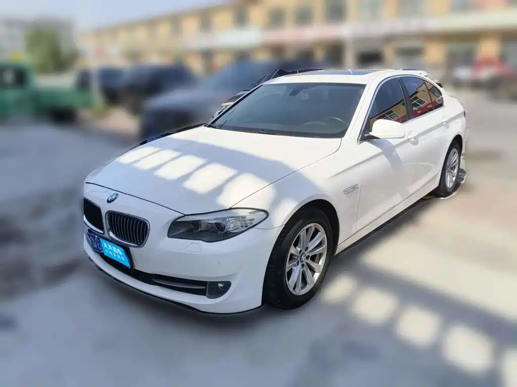 Фото 1 - BMW 5 Series (Import)
