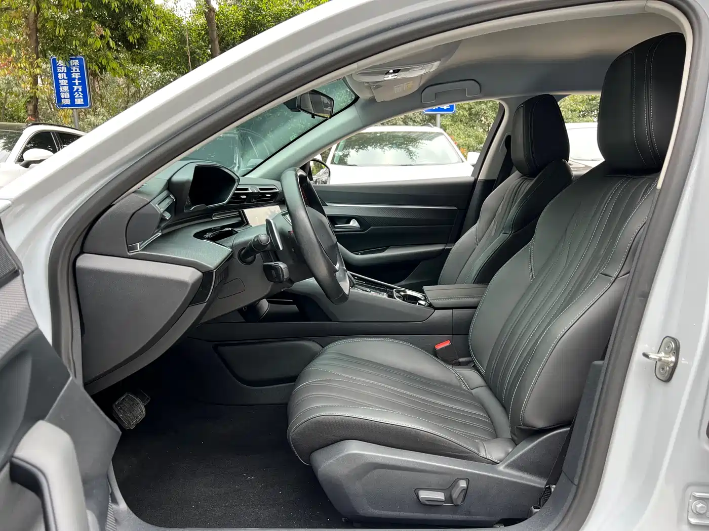 Peugeot 508 2023 508L 400THP Control Flagship фото 8