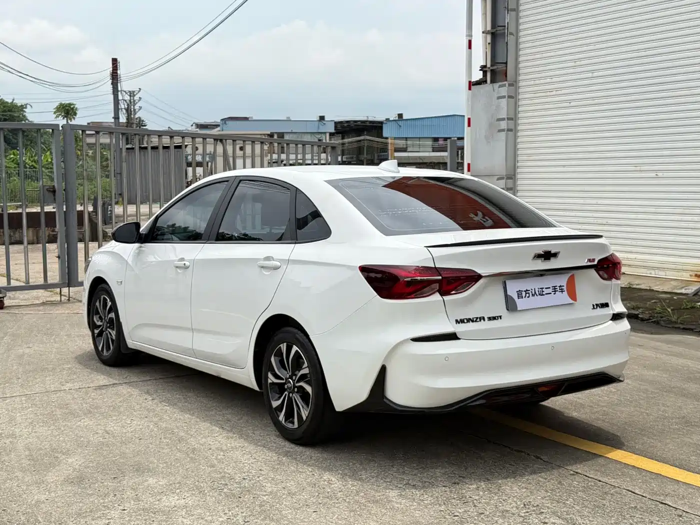 Chevrolet Monza 2019 2019 RS 330T Auto Smooth Edition China VI