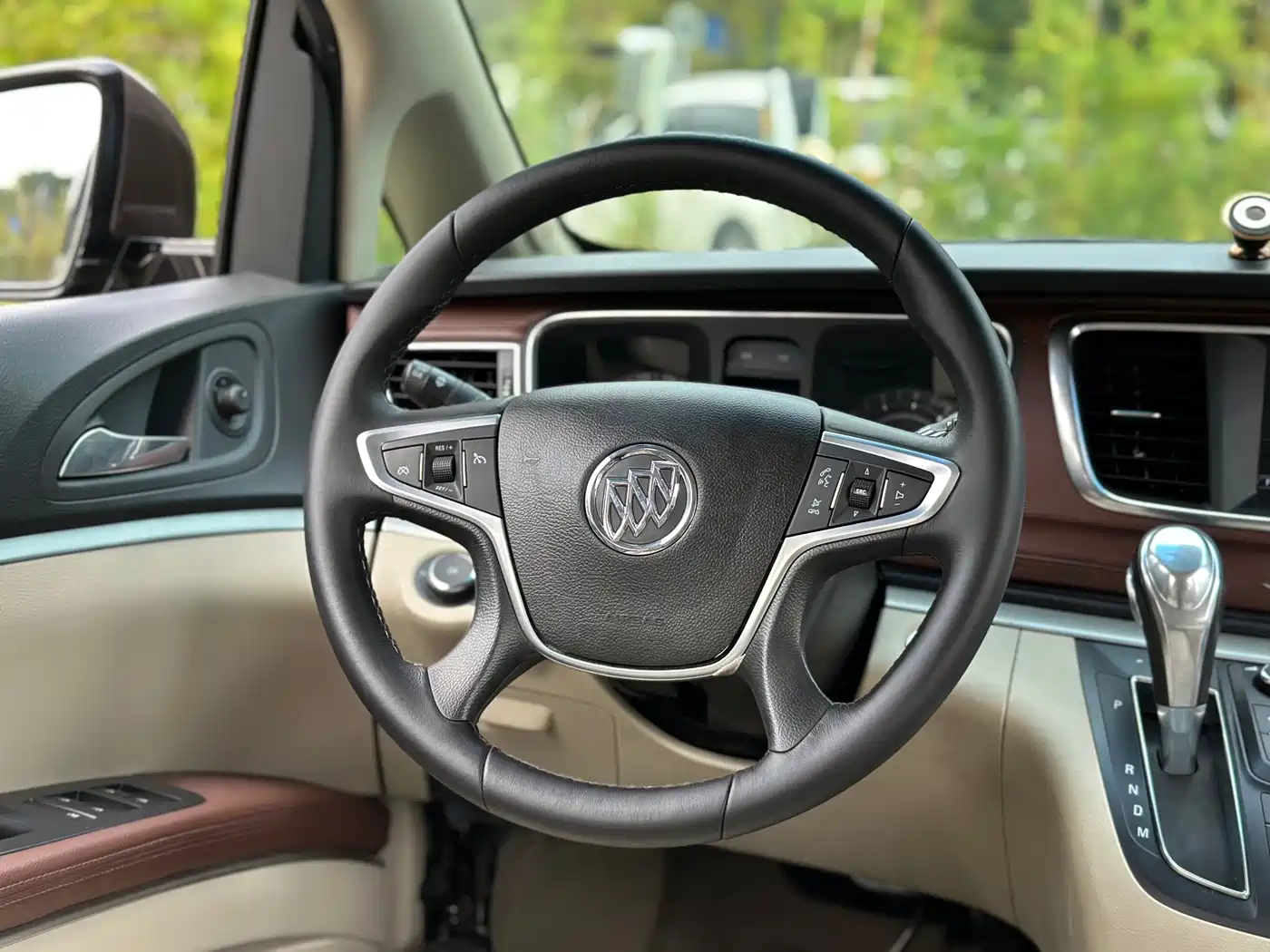 Buick GL8 2018 28T Luxury Model China VI фото 15