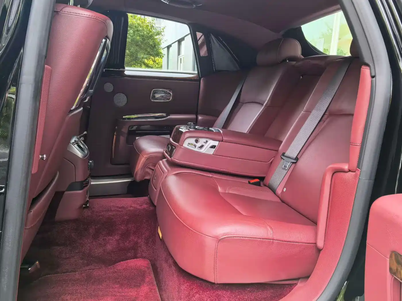 Rolls-Royce Ghost 2012 2010 Model 6.6T Standard
