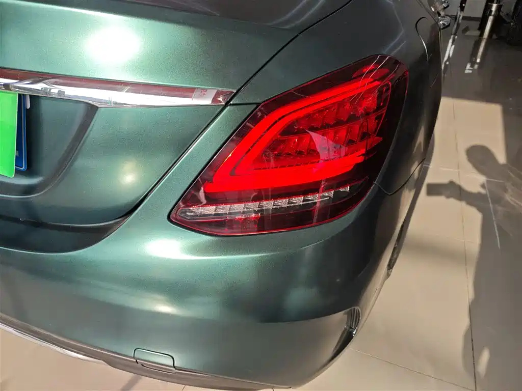 Mercedes-Benz C-Class 2020 C 260 L Sport фото 8