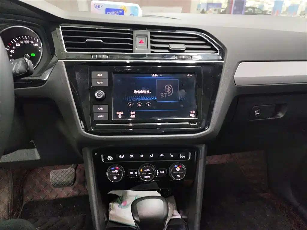 Volkswagen Tiguan L PHEV 2019 430PHEV Hybrid Luxury Edition фото 13