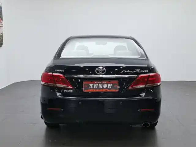 Toyota Camry 2013 200E Classic Elite Edition — фото 4