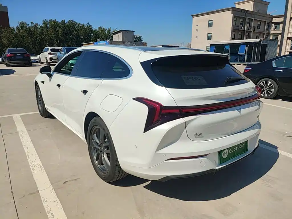 Photo 5 - Nezha Auto Nezha S Shooting Brake