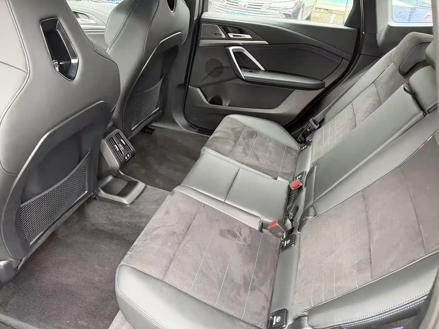 BMW X1 M35Li 2024 M35Li фото 10