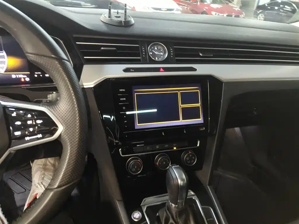 Volkswagen Magotan 2025 Popular Edition 280TSI DSG Comfort фото 5