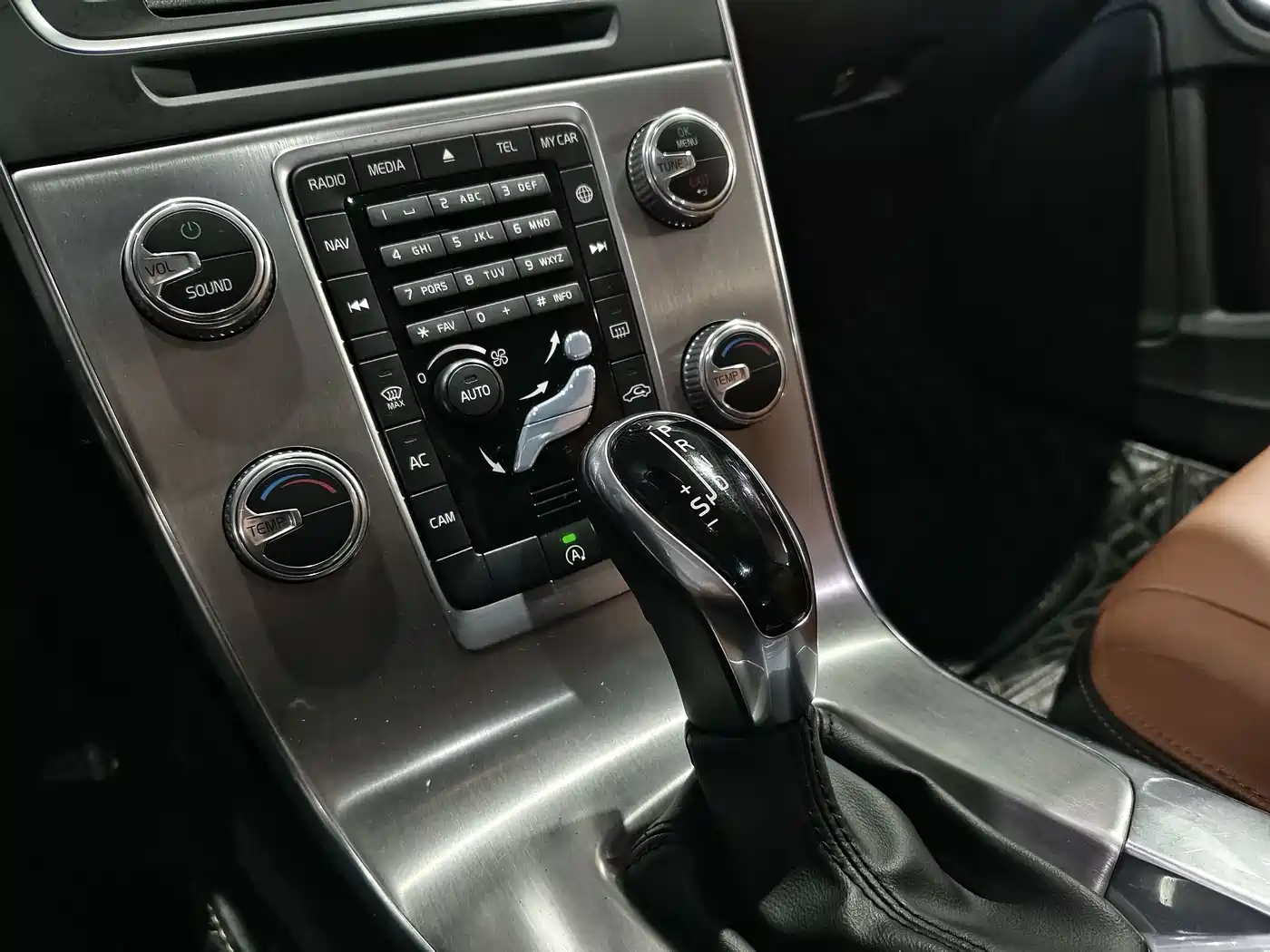 Photo 9 - Volvo S60