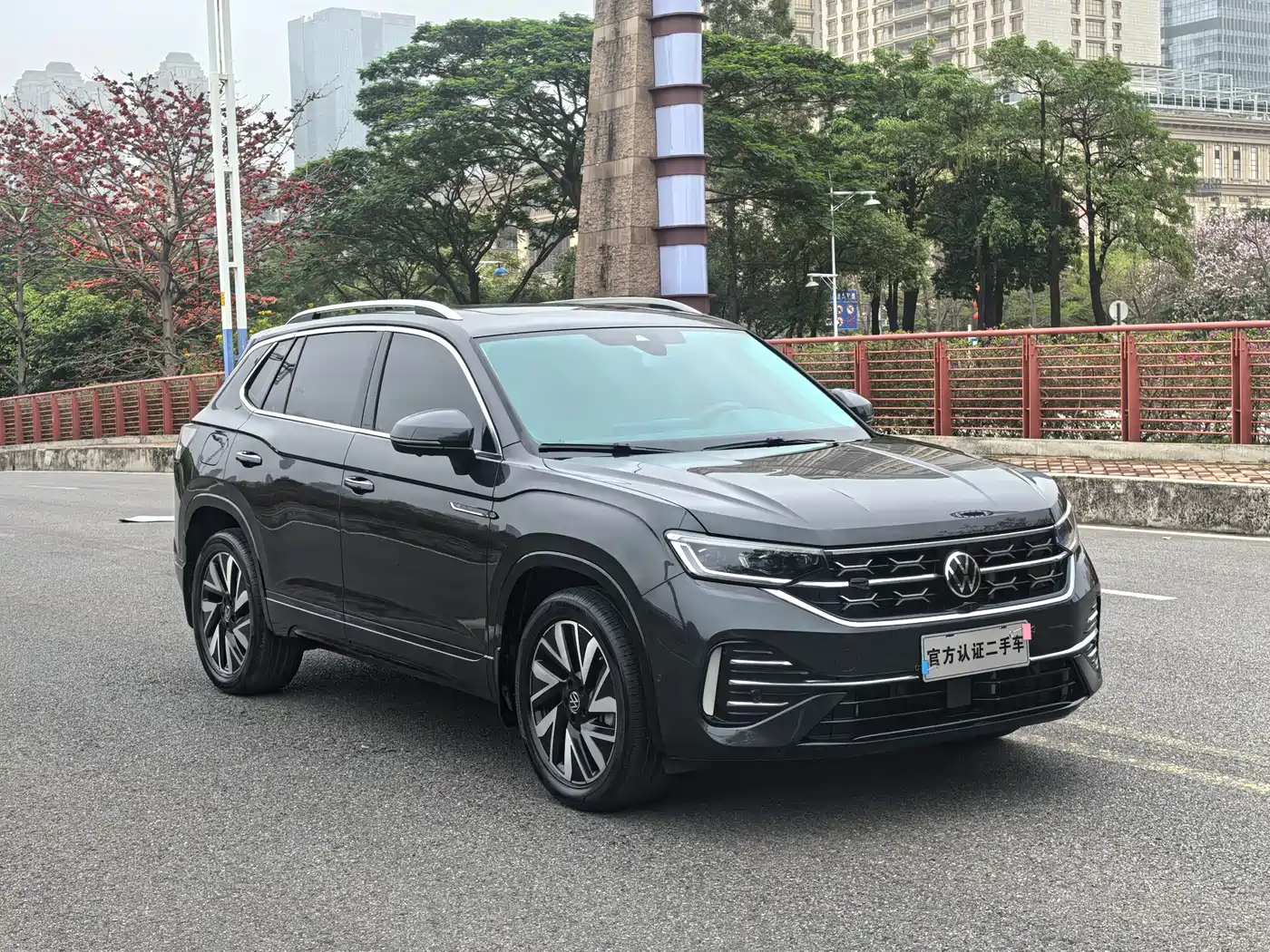 Volkswagen Tayron 2023 Facelift 380TSI 4WD R-Line High Performance Edition фото 3