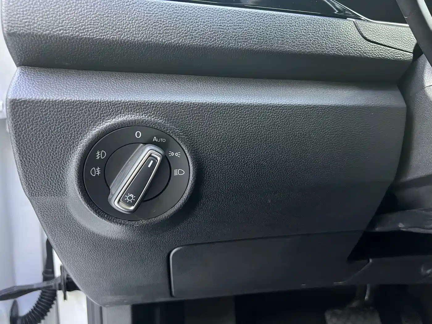 VOLKSWAGEN T ROC EXPLORING SONGS