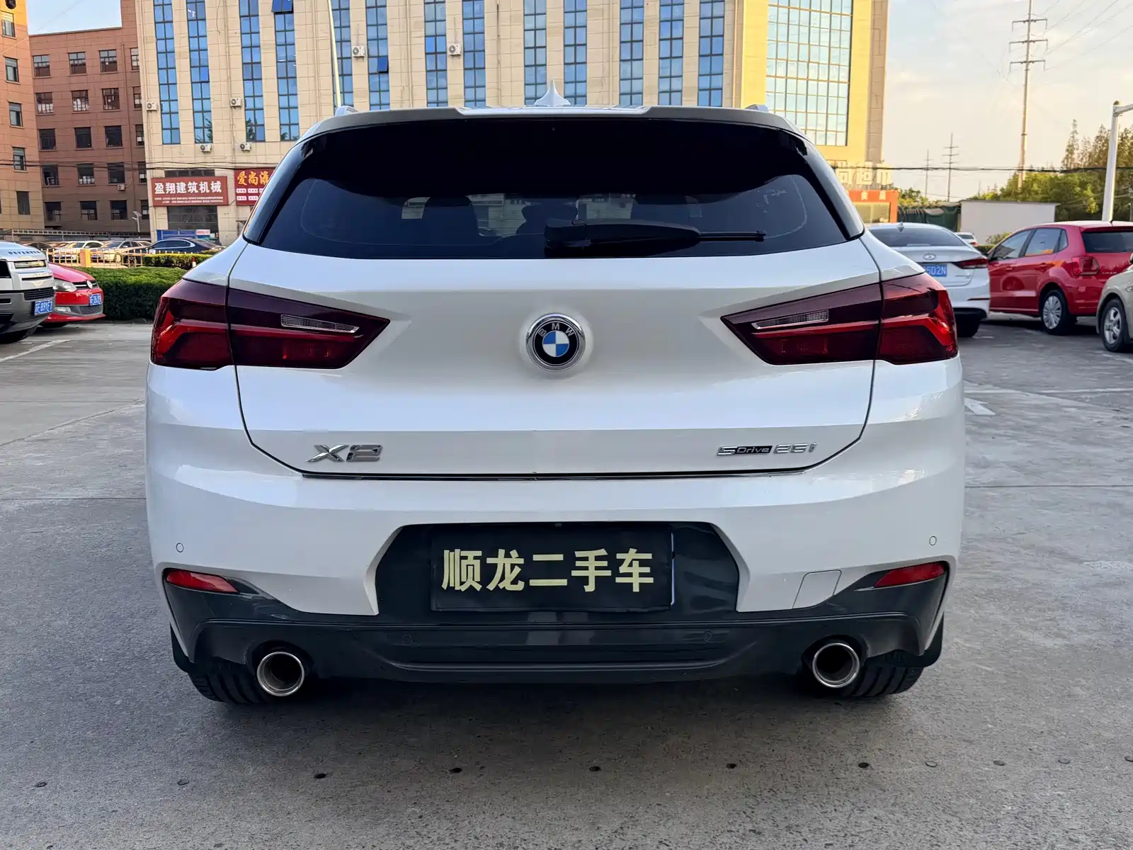Фото 2 - BMW X2