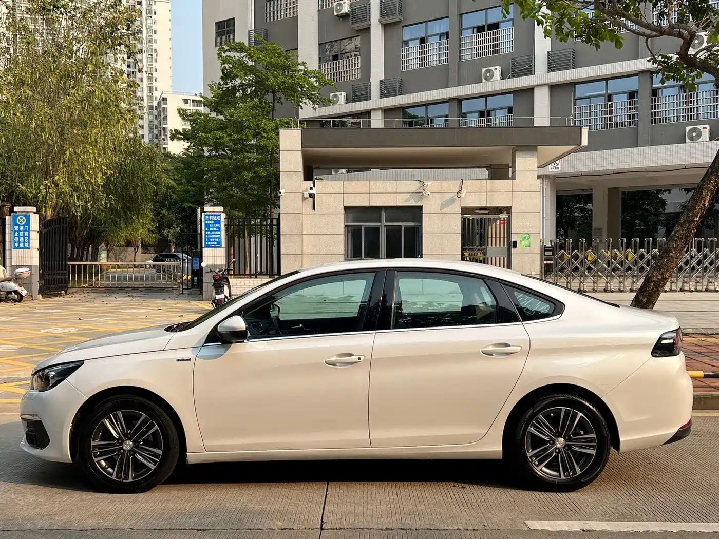 Peugeot 308 2019 2019 230THP Automatic Luxury Edition China V