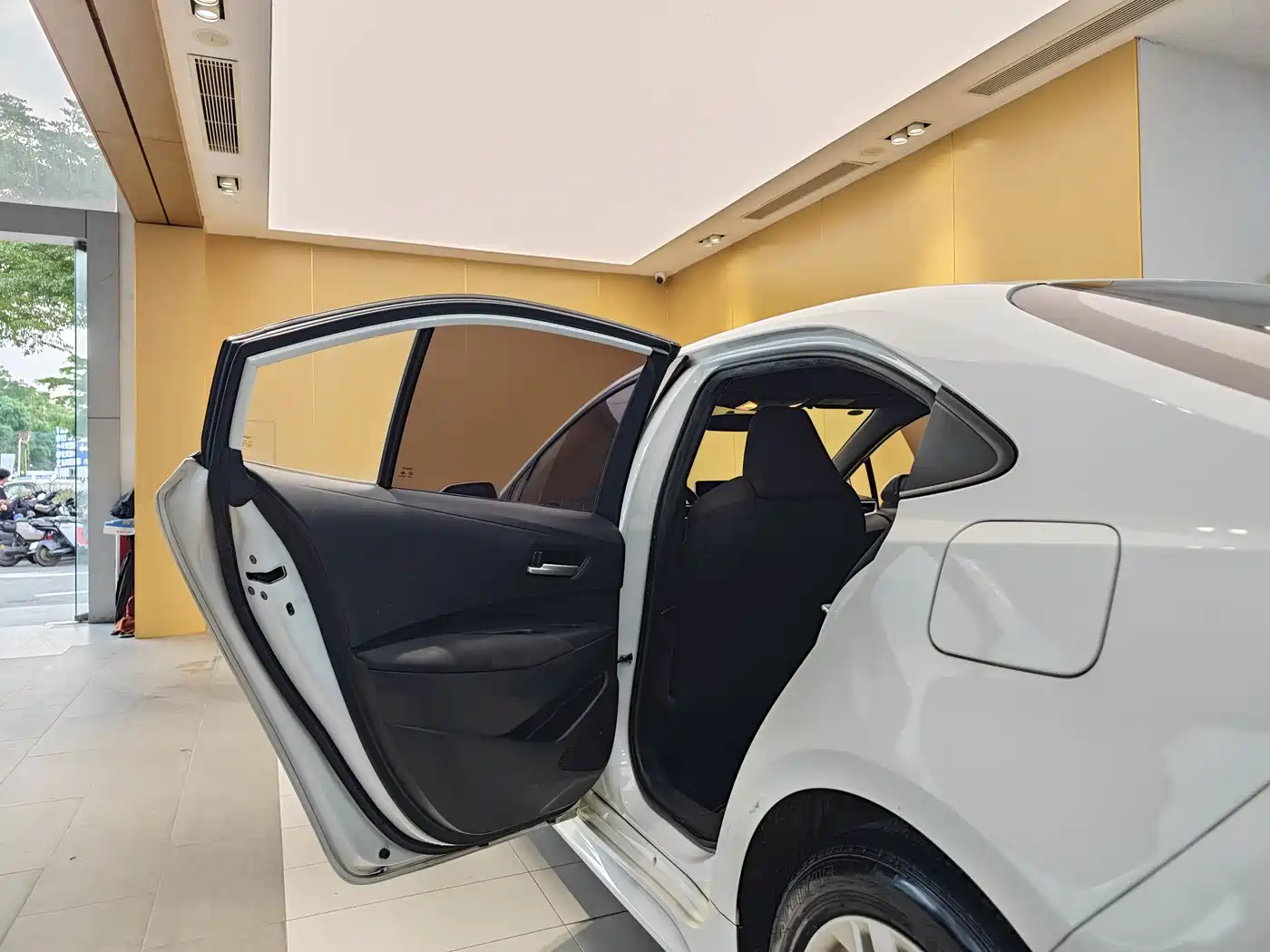 Toyota Levin 2023 TNGA 1.5L CVT Progressive фото 20