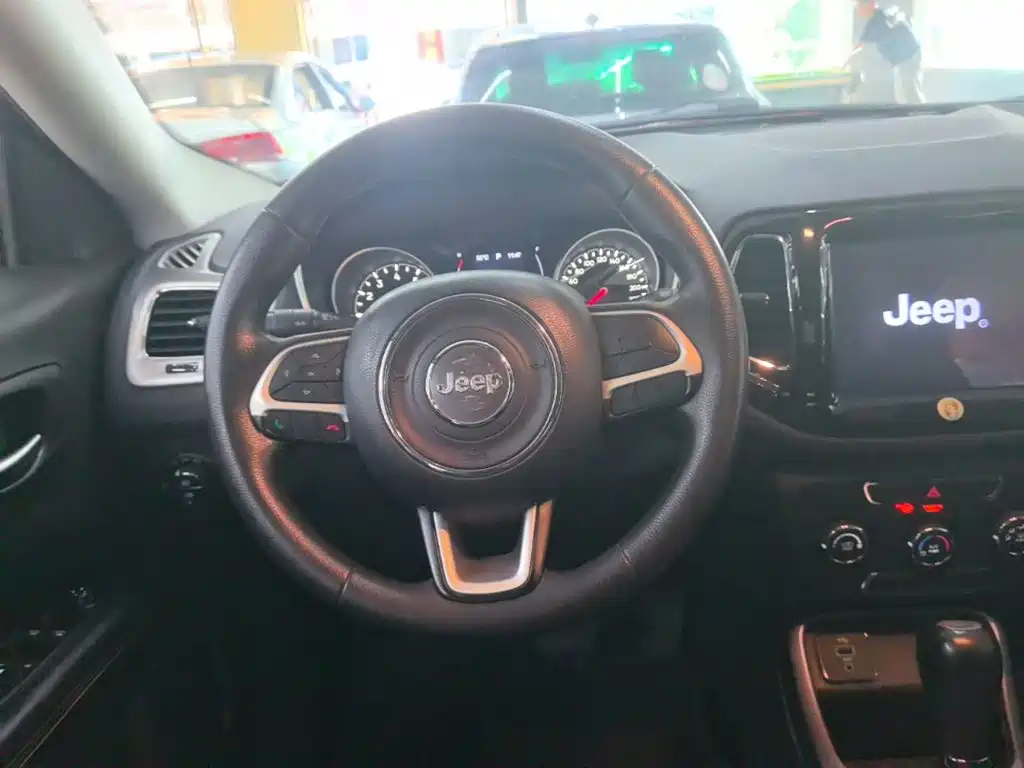 Jeep Compass 2017 2017 200T Auto Premium Edition