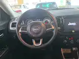 Фото 11 - Jeep Compass