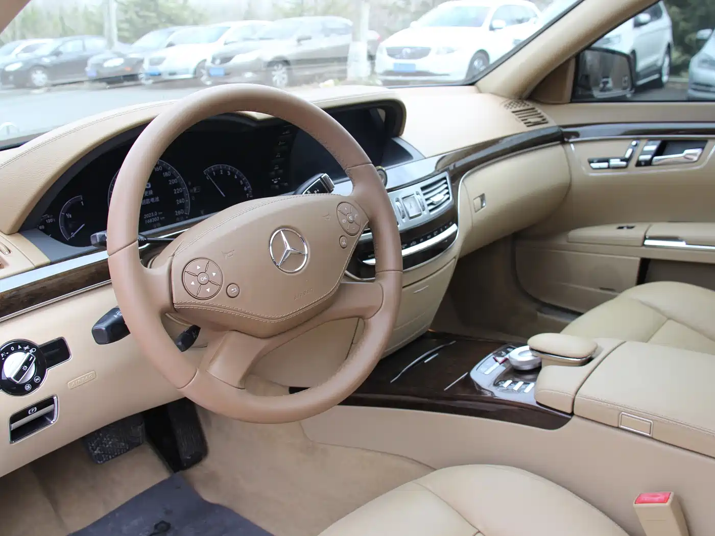 Mercedes-Benz S-Class 2010 S 300 L Premium фото 9