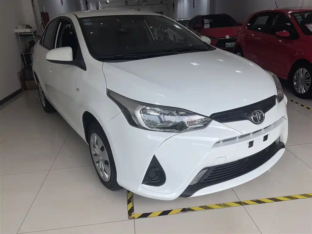 Toyota YARiS L Zhi Xiang 2019 1.5E CVT Charming China VI фото 4