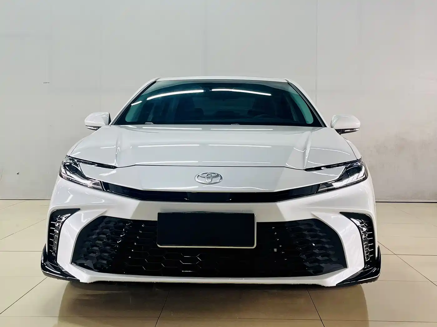 TOYOTA CAMRY 2026