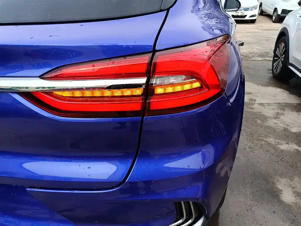 ROEWE MARVEL X