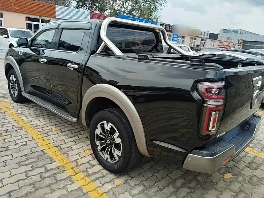 Great Wall Pao 2020 2019 2.0T Automatic Gasoline 4WD Premium Edition GW4C20B