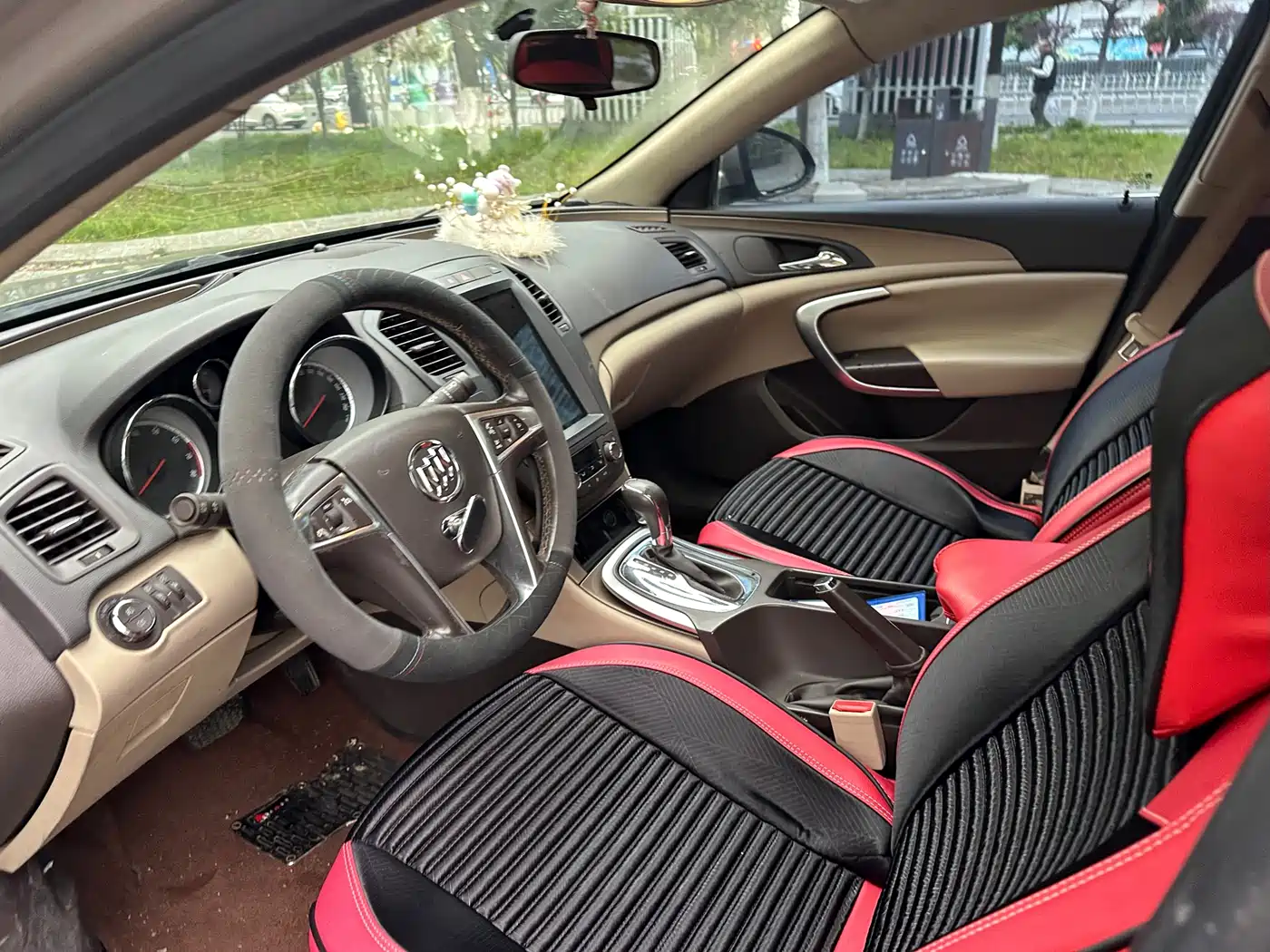 Buick Regal 2012 Model 2.0L Luxury фото 15